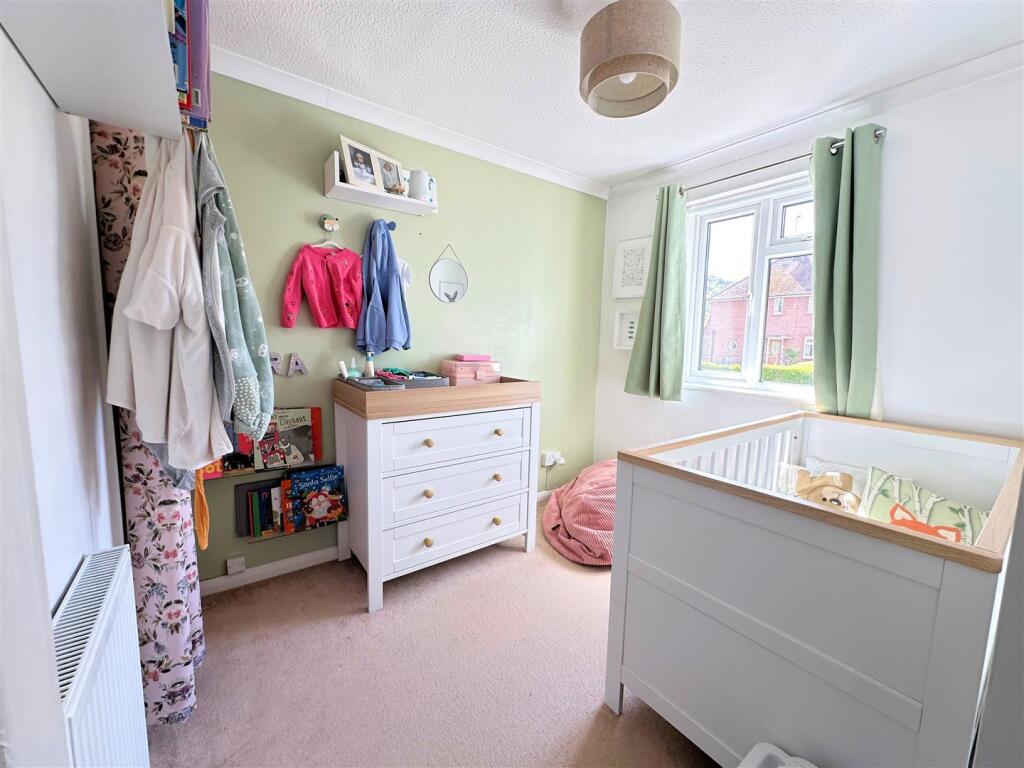 Bedroom 2.jpg
