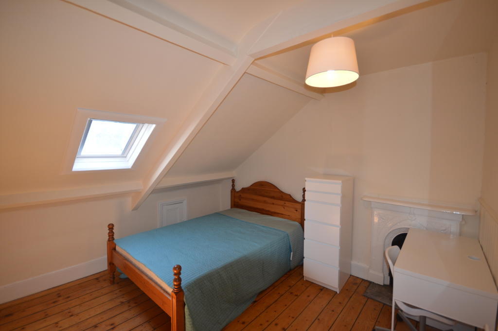 Bed 6