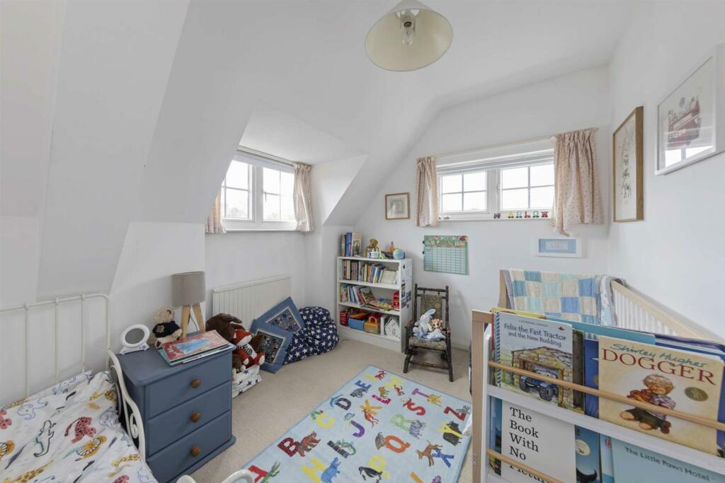 The old chapel the green Shamley green GU5 0uh-13-