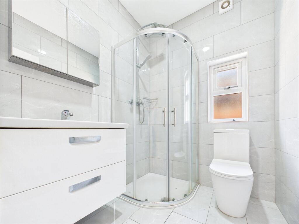 Ground Floor Shower