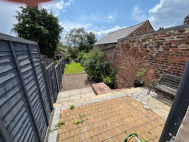 GARDEN.jpg