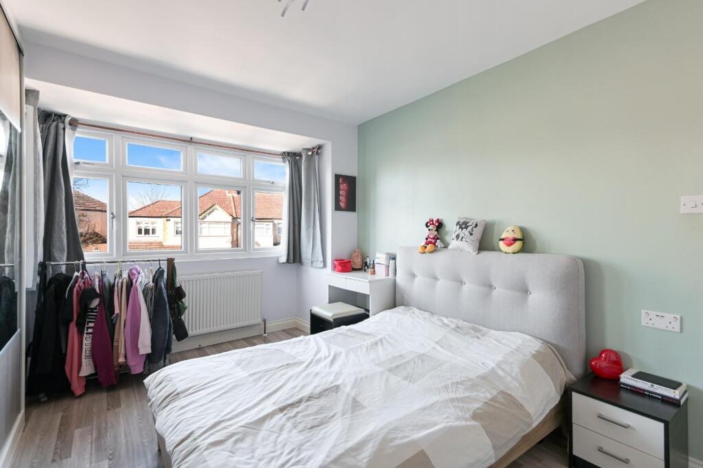 MATLOCK CRESENT (16).jpg