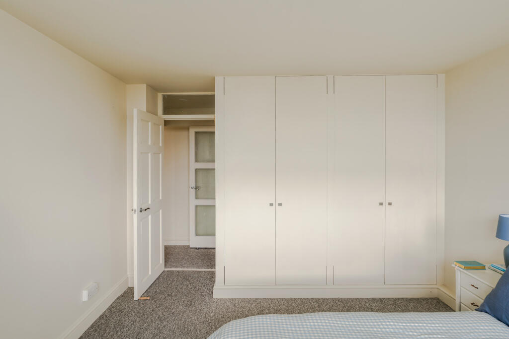 302941 - Flat 17, Edrich House-9.jpeg