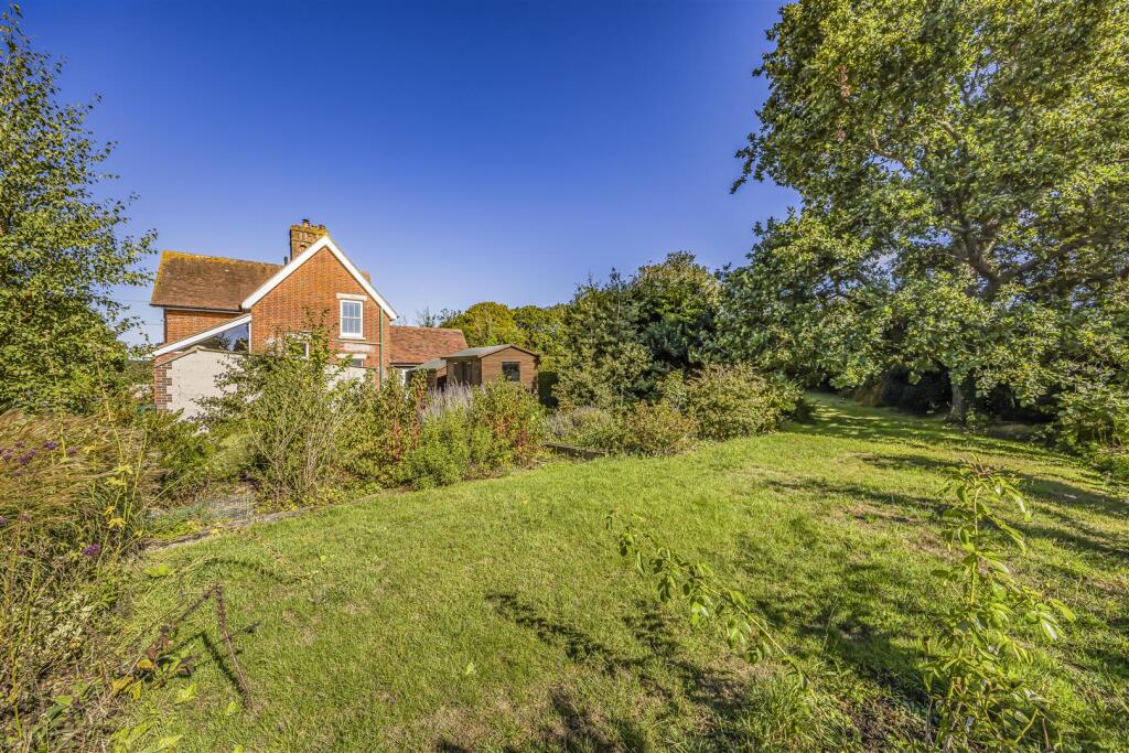 Cupressus, Woodmancote, Emsworth-PorticoMarketing-