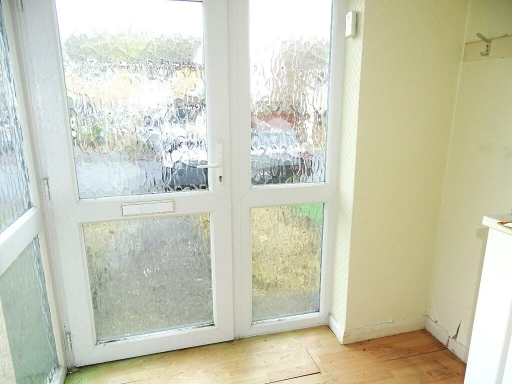 ENTRANCE PORCH