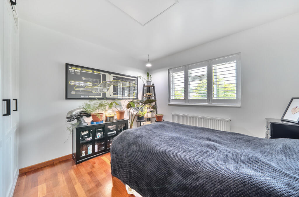 1304806-14-684aa2...