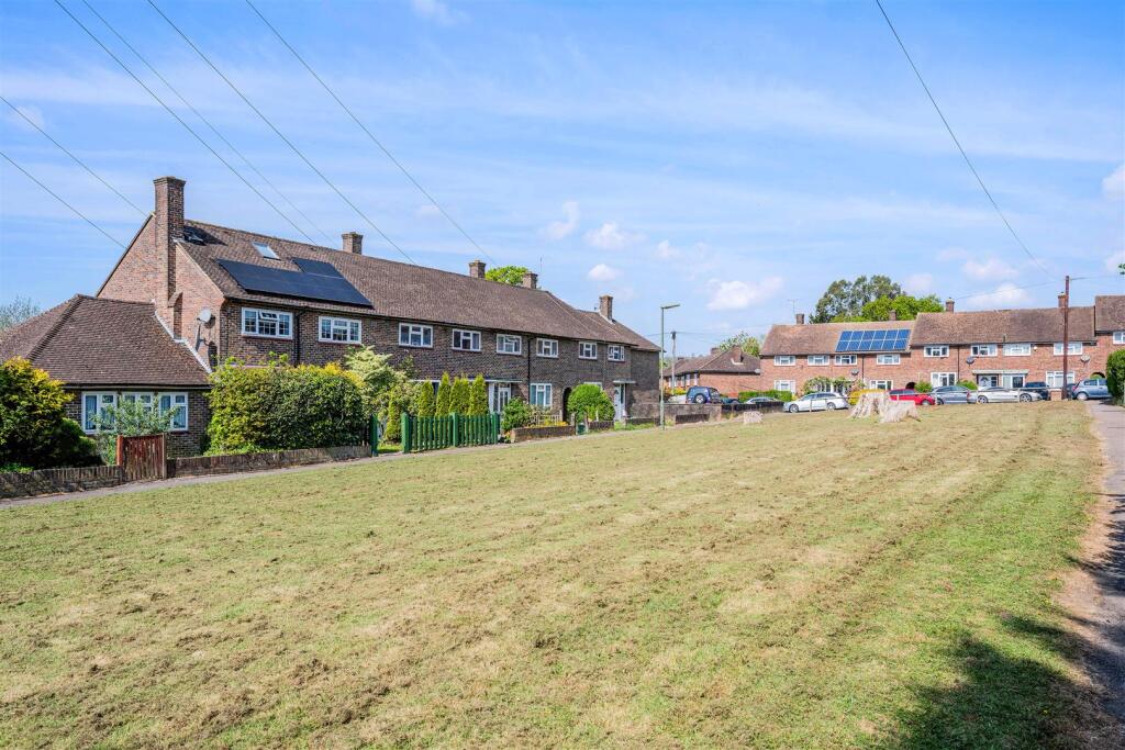 PURBECK CLOSE (6).jpg