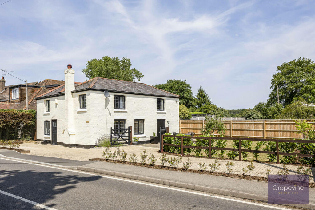 Lodge Road Whistley, Whistley Green, RG10