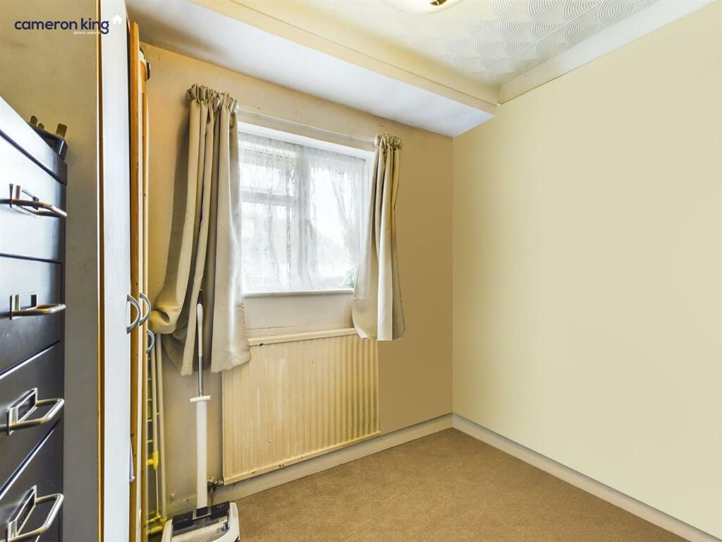 bed3.jpg