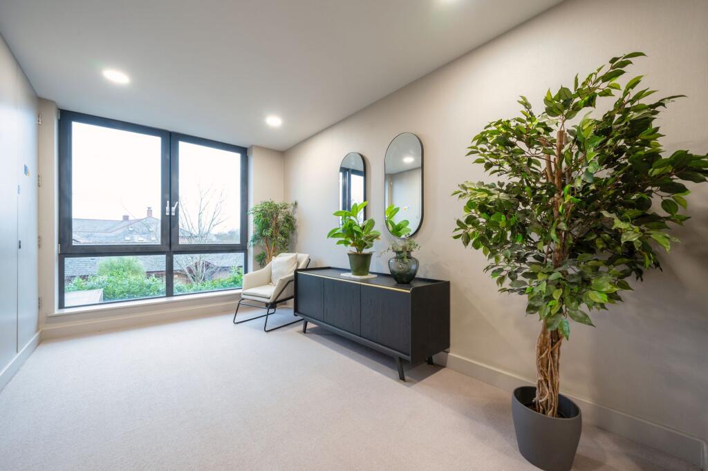 Wotton House, St. Johns Road, Isleworth TW7