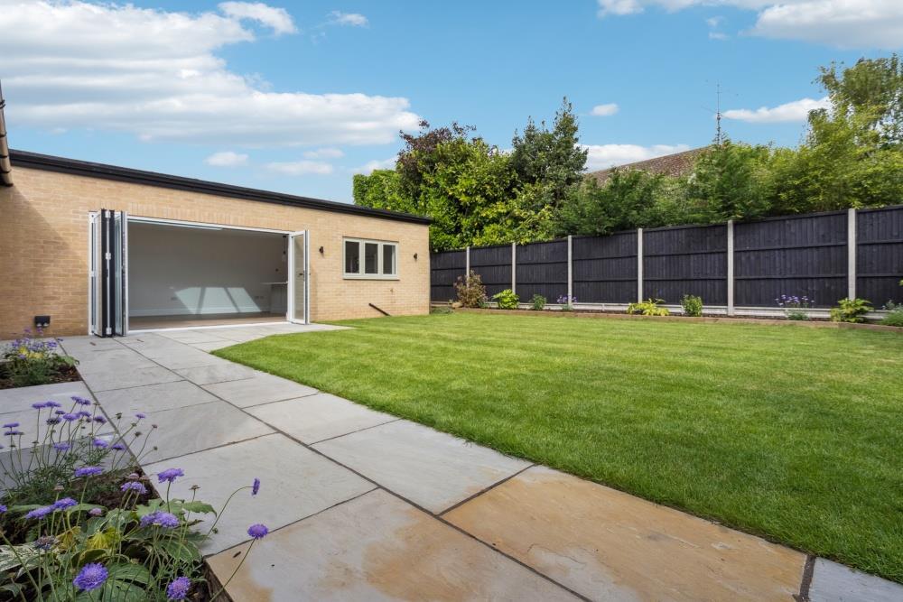 DSC00578 - 800px.jpg