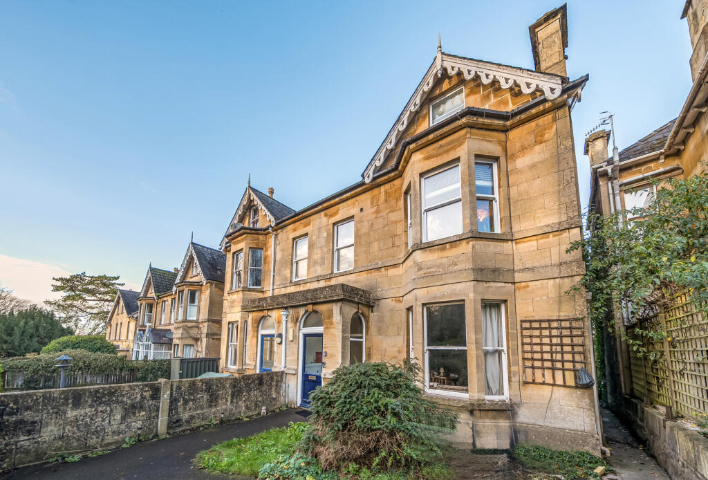 1392715-2-6945708...