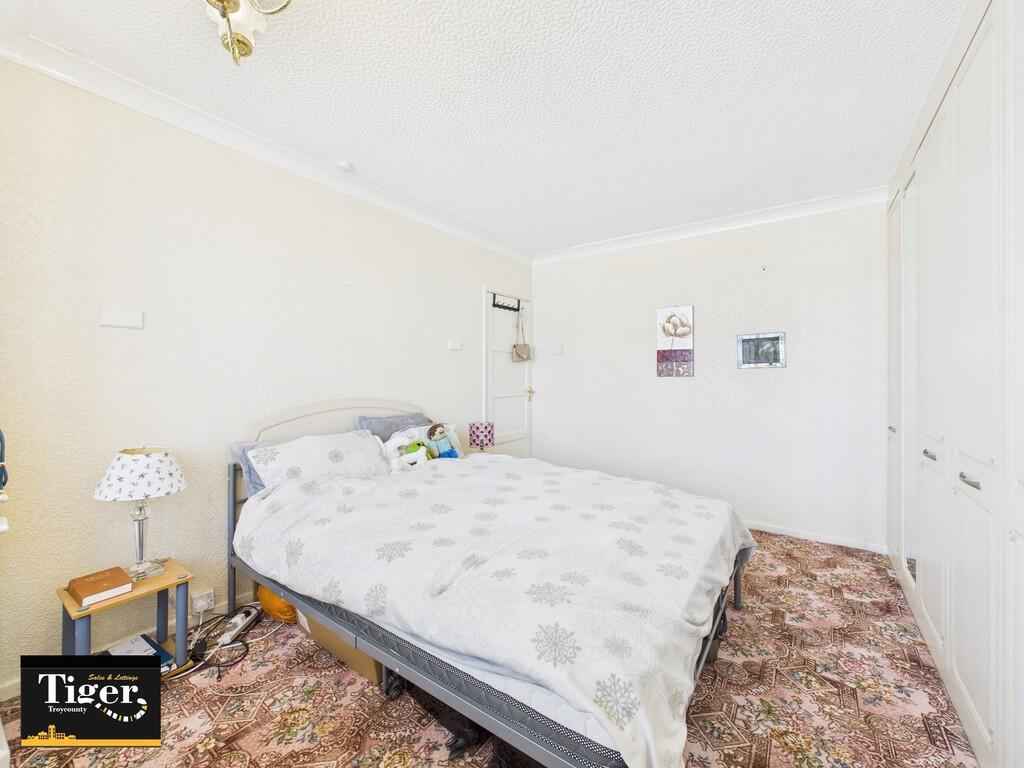 CAM03440G0-PR0384...