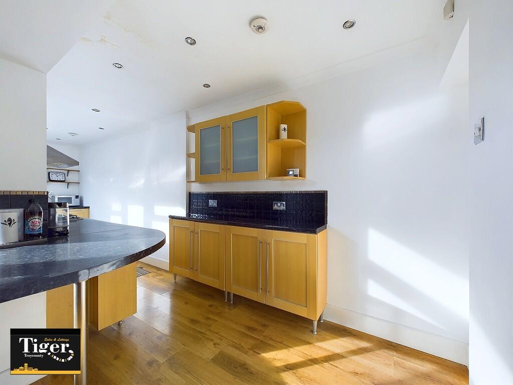 CAM03440G0-PR0259...