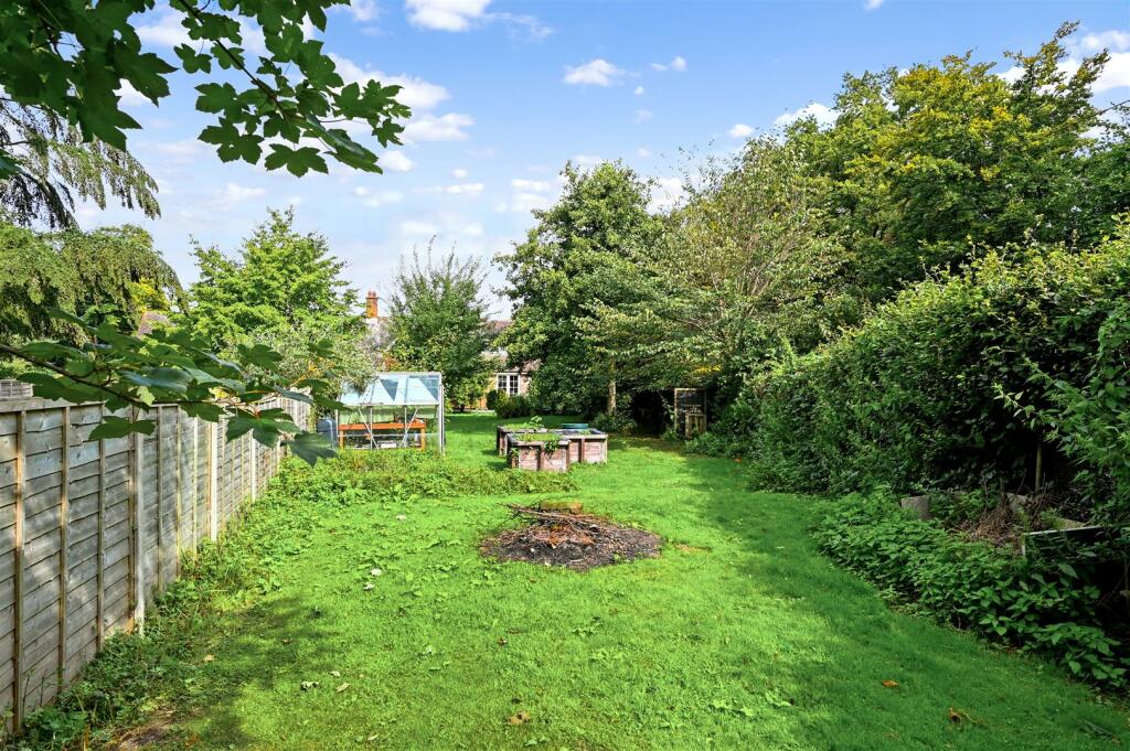 3 Stable House Bungalows, exterior (8).jpg