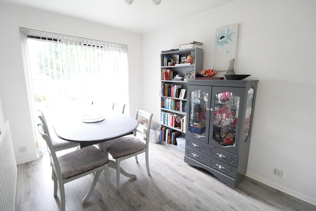 Dining area.jpg