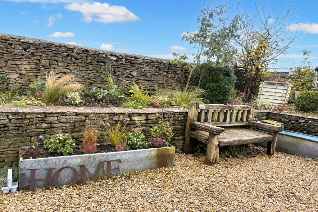 Photo 15-10-2024, 12 29 42 (Portal Size).jpg