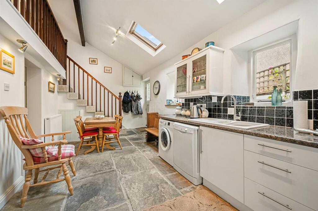 Saxton Mee Cooper Cottage 0033.jpg