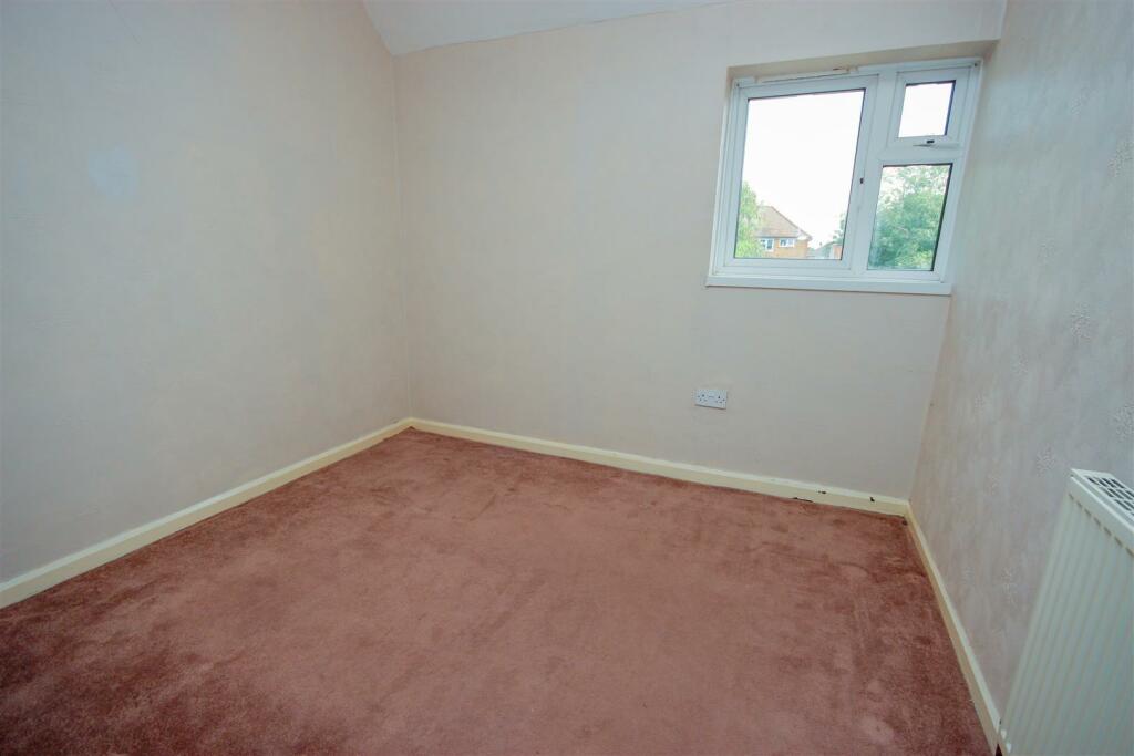 Bedroom 3.jpg