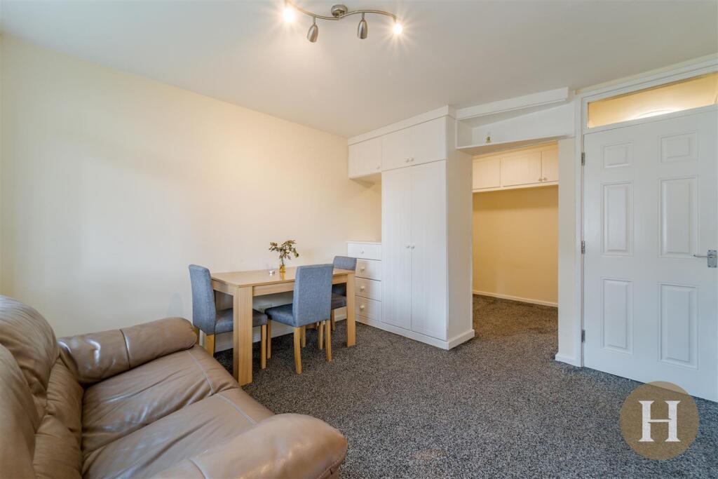 Hadleigh Estate Agents-5.jpg