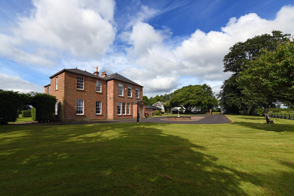 Broomrigg Mansion House, Holywood, DG2 0RJ - Braid