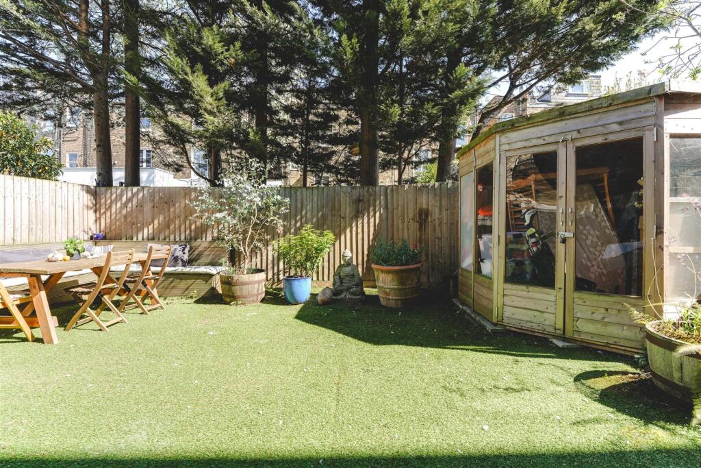 Mildmay Avenue-4.jpg