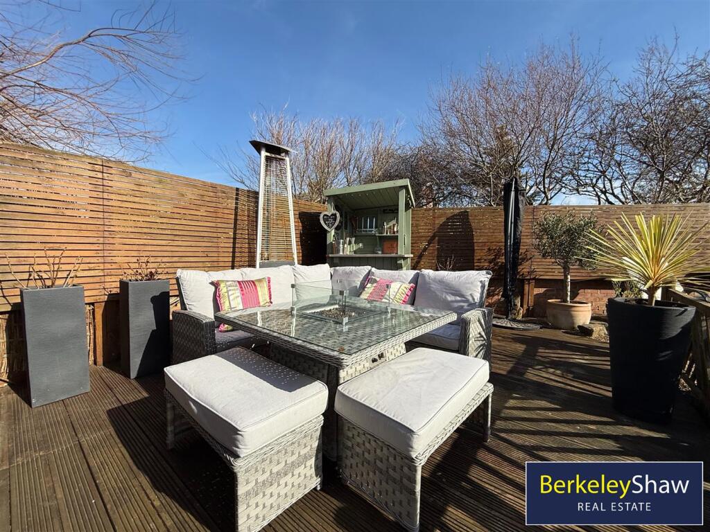 4039e750-image_picker_B59DD53C-6E5E-4C64-8FF5-BEF2