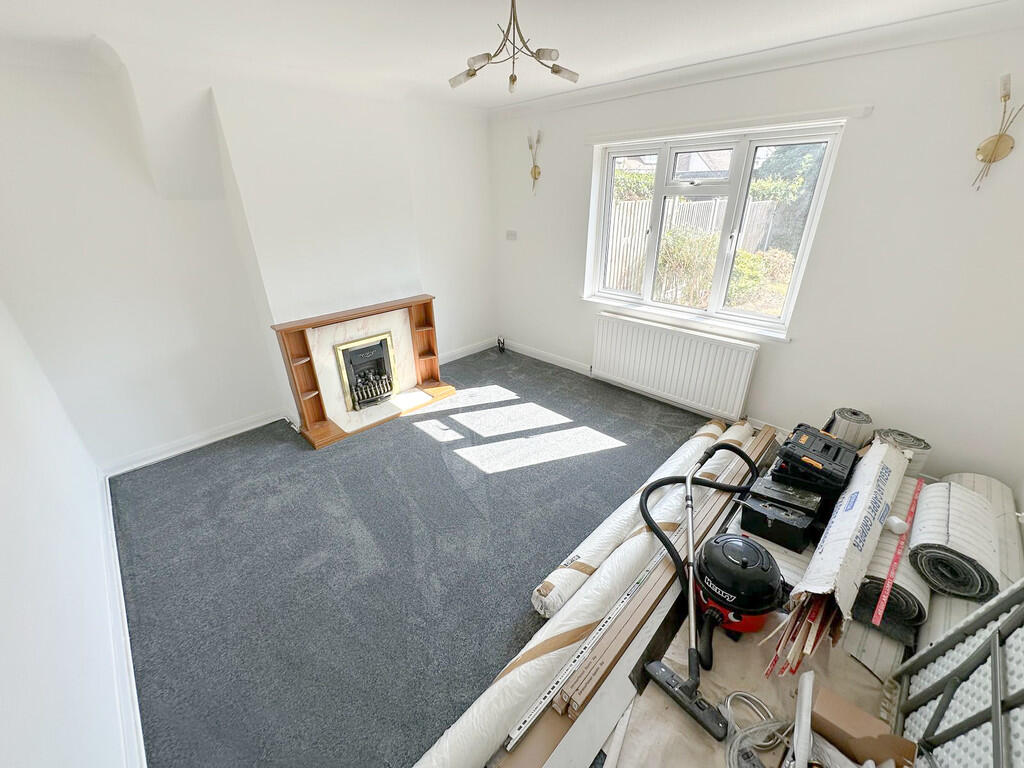 IMG-20250815-WA00...