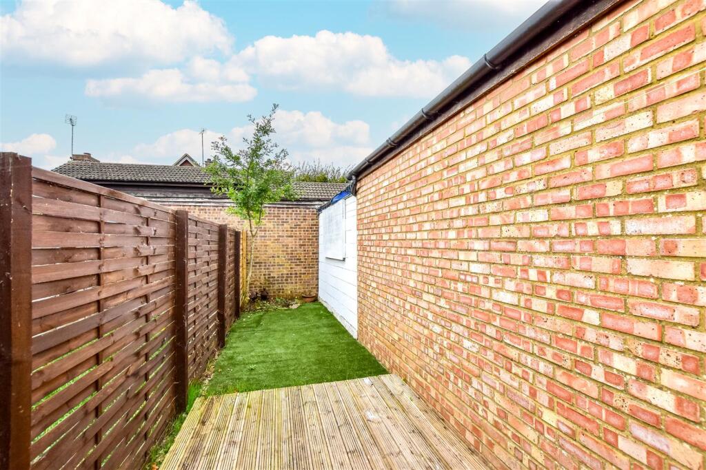 garden.jpg