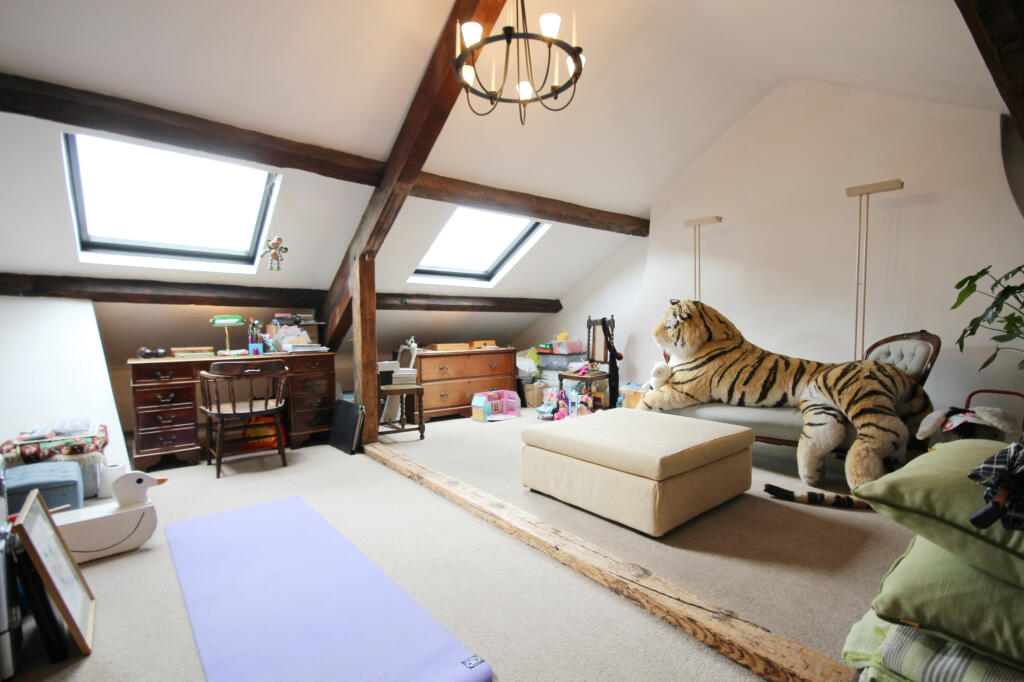 Loft Room 1