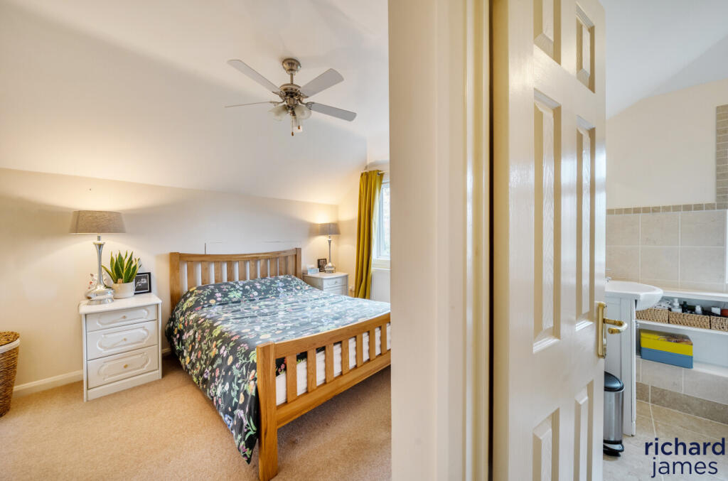 afbabbcdc5104fbf8ec32e19c029668b