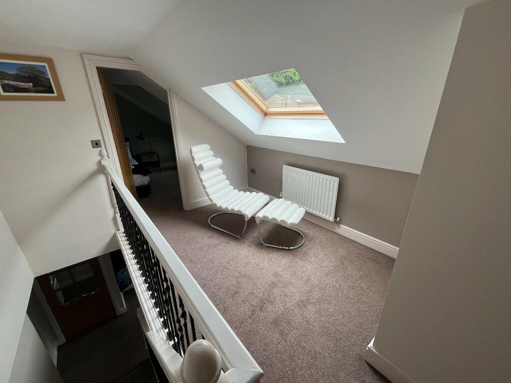 2nd Floor Landing