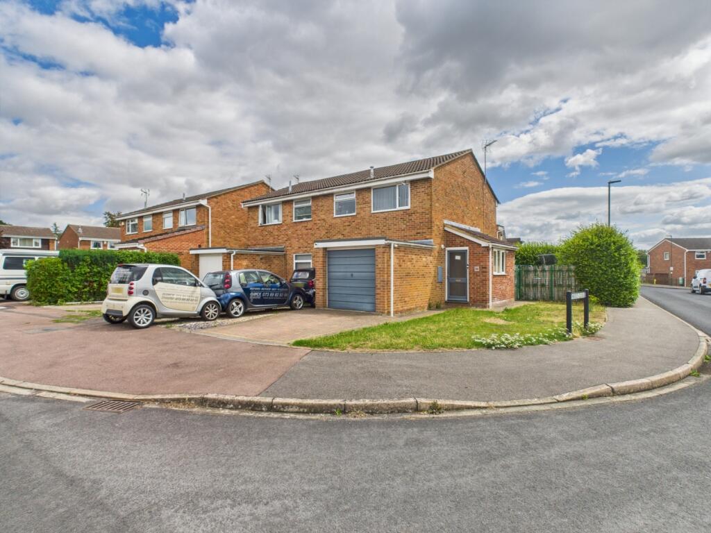 CAM01791G0-PR0183-STILL001