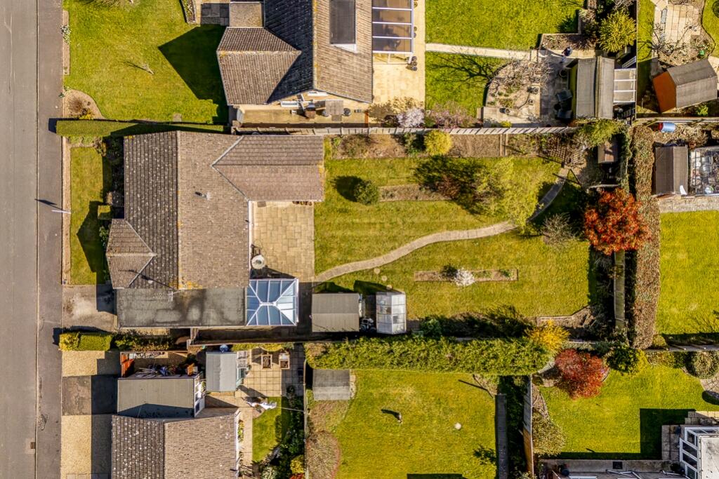 19 Reynolds Gardens (Moulton)-3