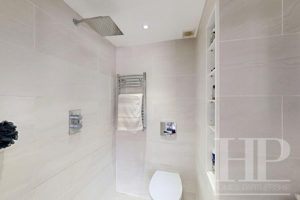 En suite shower room