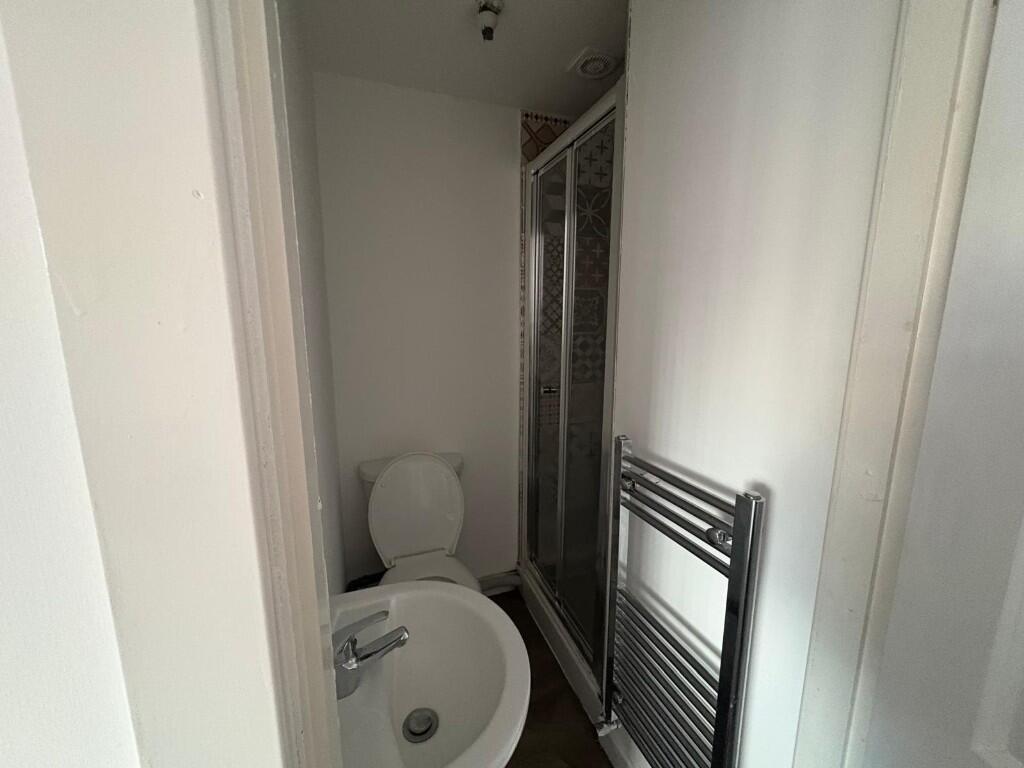 En-Suite Bathroom