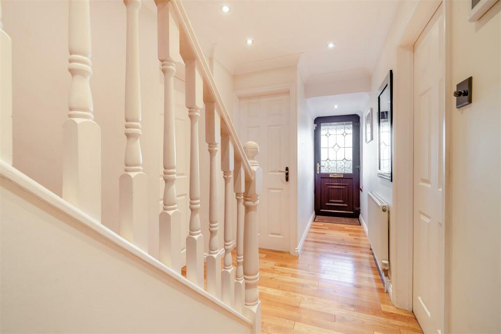 8576940-interior20.jpg