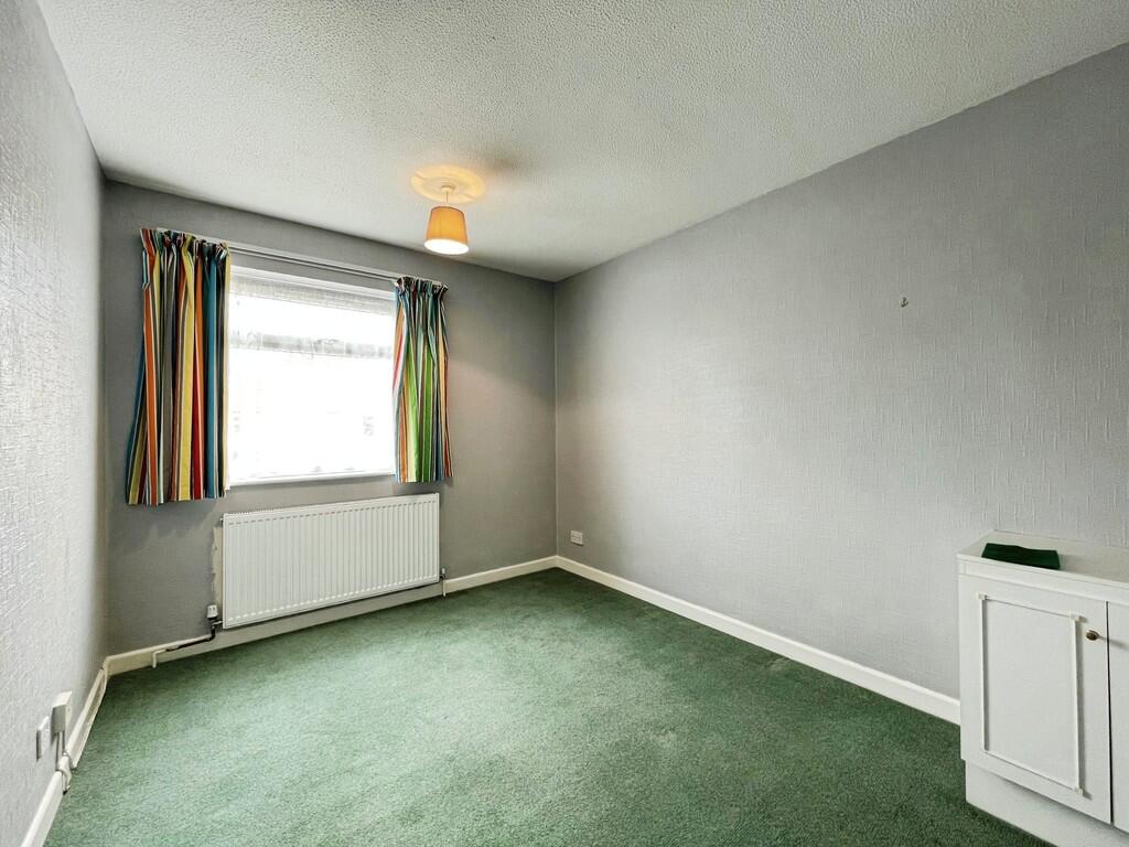 926745a6-bedroom ...