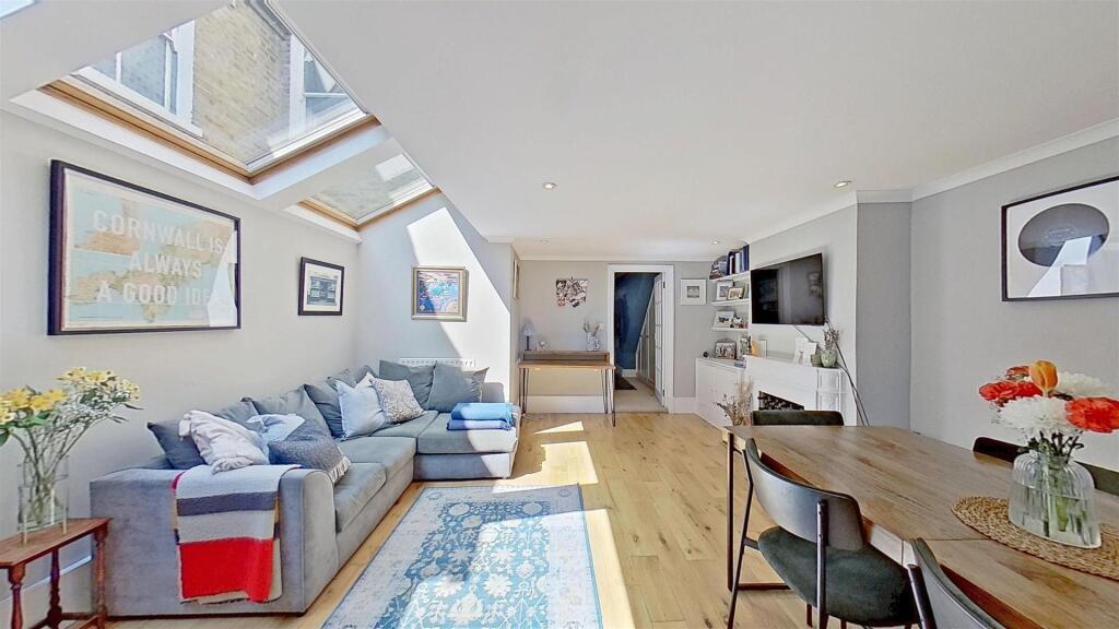 Steerforth-Street-Earlsfield-SW18-04292025_164720.