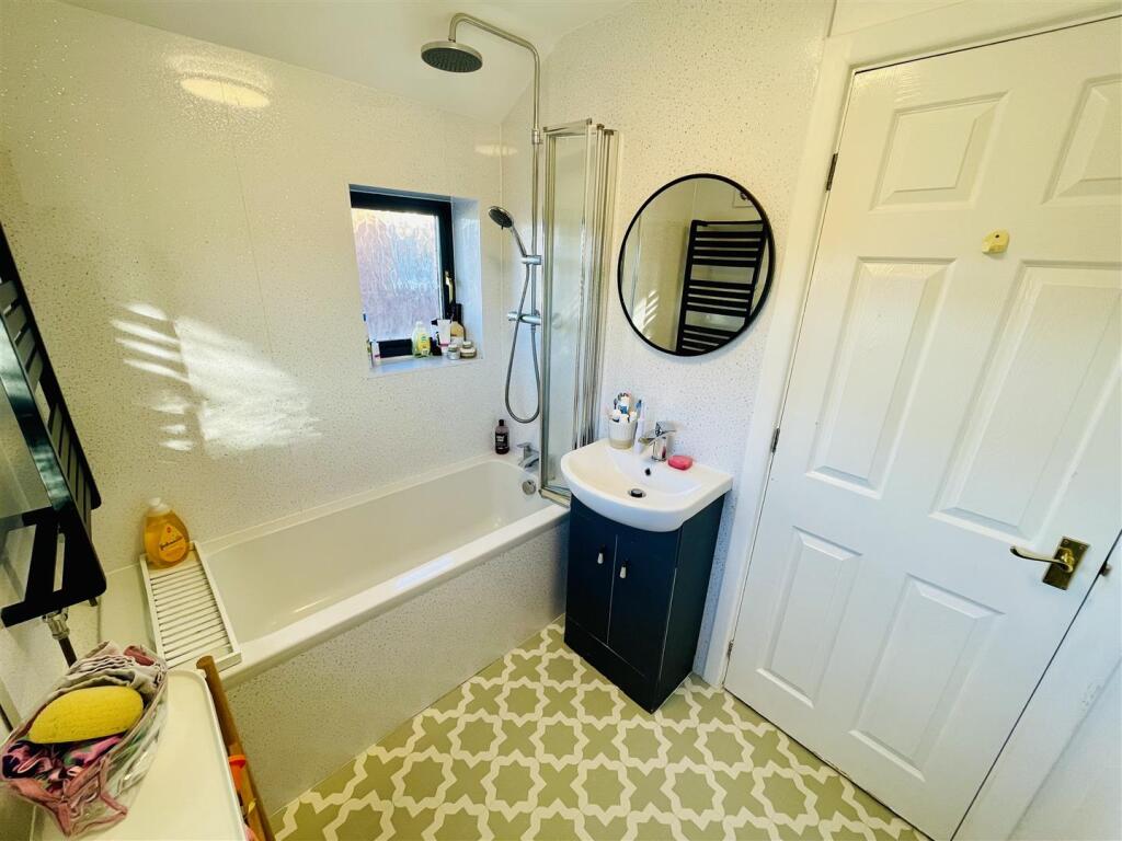Family Bathroom
