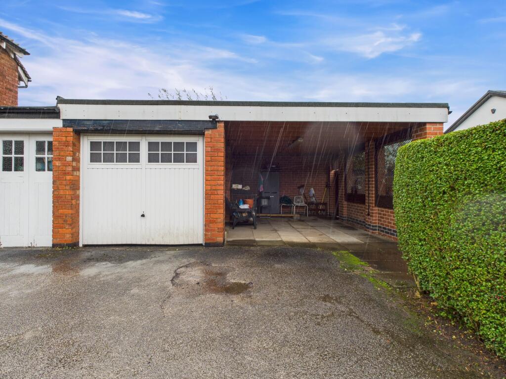 CAM04825G0-PR0192-STILL021