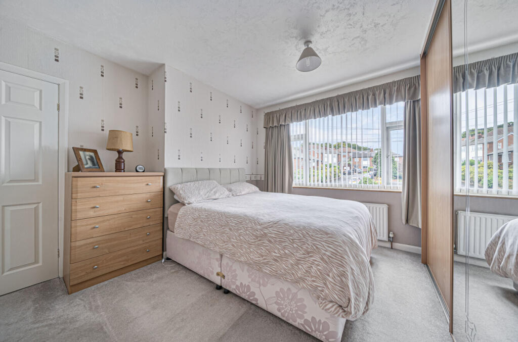 1354434-3-68c2d87...