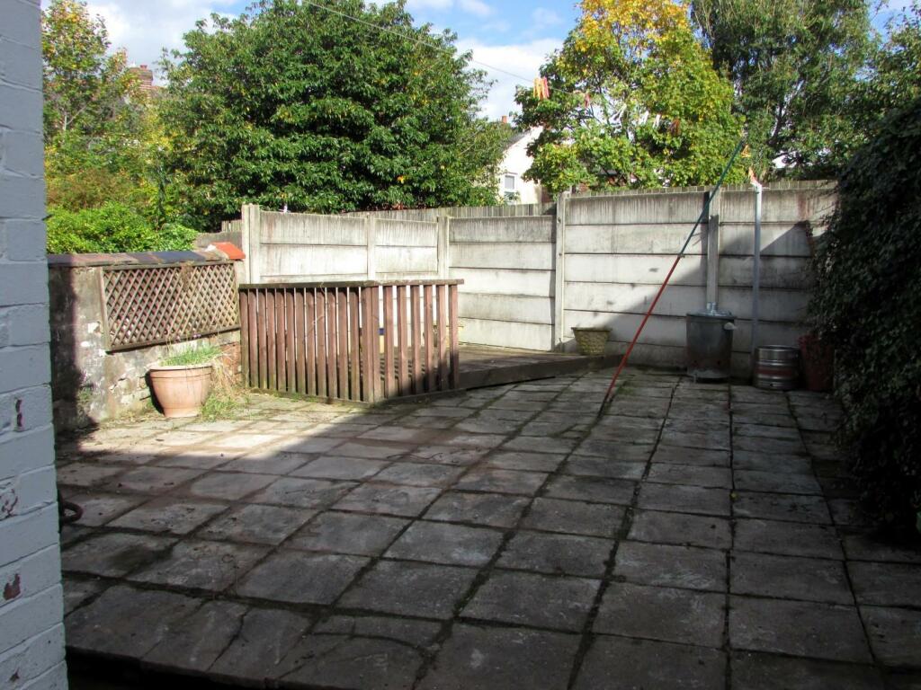 Deanway6gdn.JPG