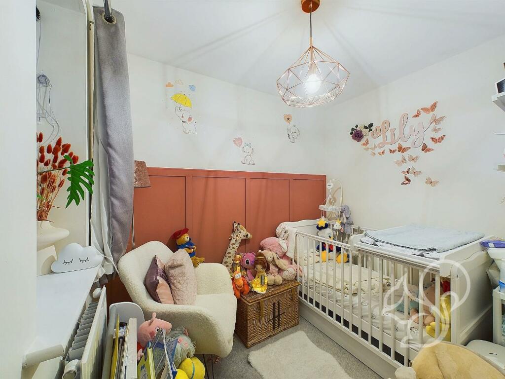 CAM01659G0-PR0253-STILL022.jpg