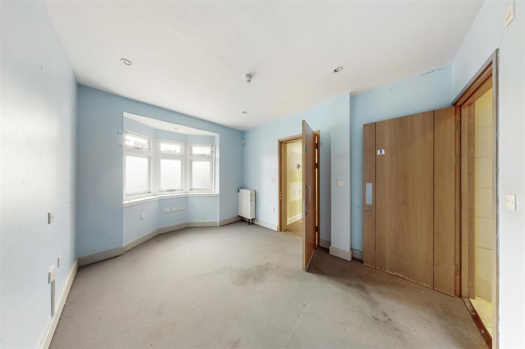 45A Langham Gardens - lgbmeRKYxYoodHB3upcC.jpg