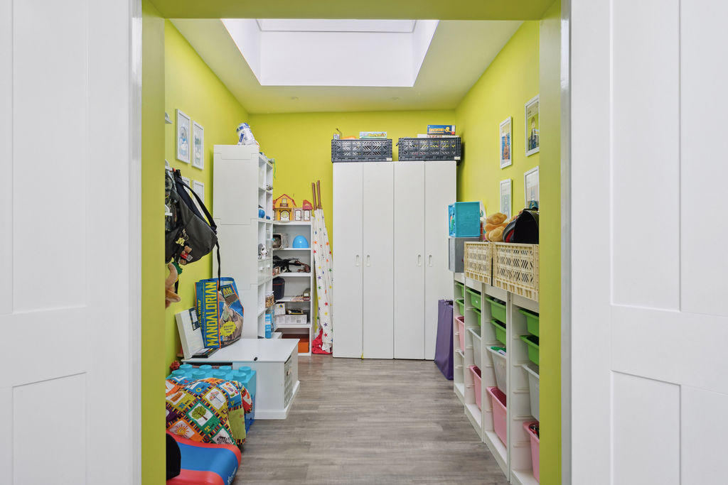 WS197301-18