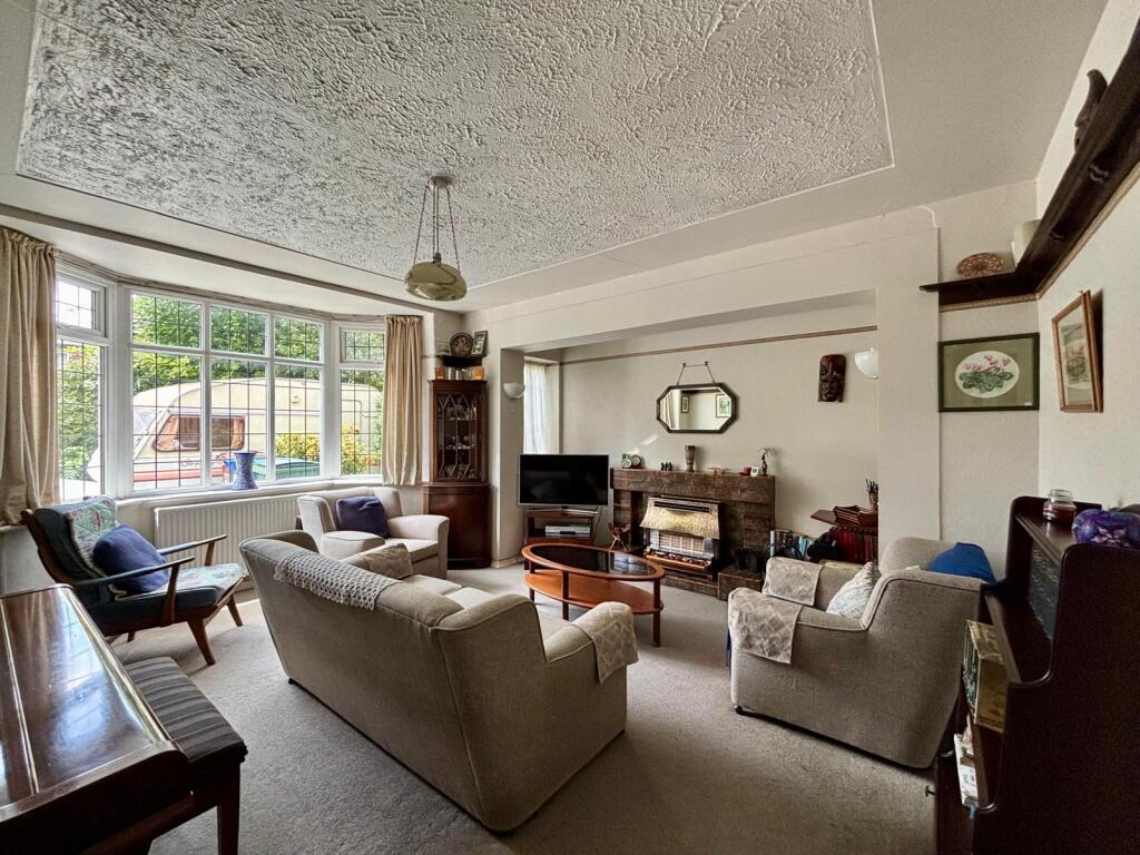 WhatsApp Image 2025-05-23 at 16.20.16 (1).jpeg