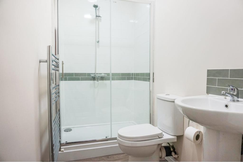 En-suite Two