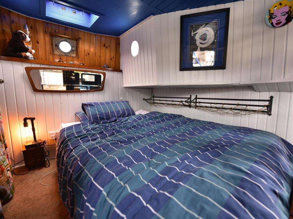 Albert Ross, South Dock Marina, Southwark, SE16