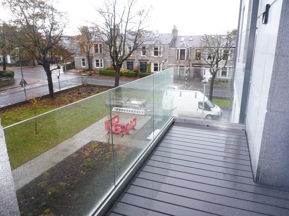 GORDONDALEHSE60G